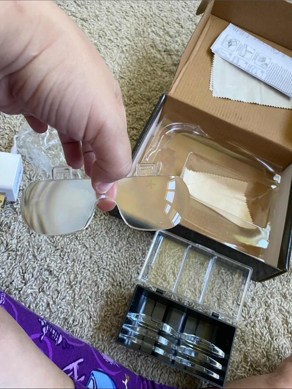 Rechargeable Spectacle Magnifier